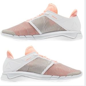 Reebok Fast Flexweave running sneakers